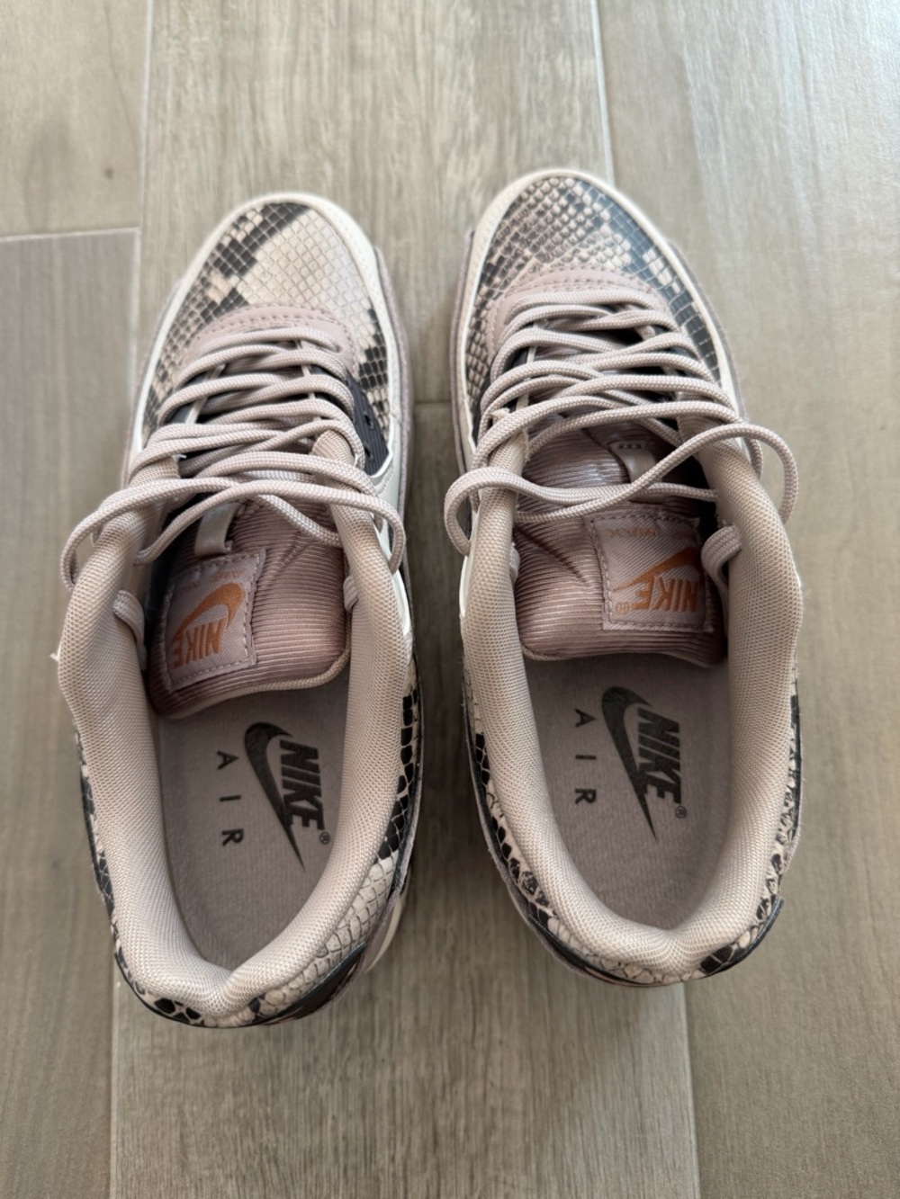 Women’s Nike Air Max 90 size 6.5 Snake Print - Picture 5 of 6